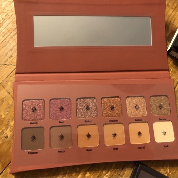 Eyeshadow Bundle with Makeup Hair Products and Nail Polish - Picture 9 of 11